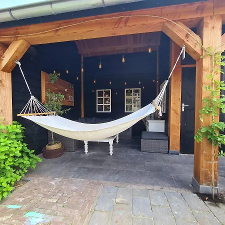 Mooie Studio Dichtbij Het Centrum Oud Nijkerk! Guest house Nijkerk